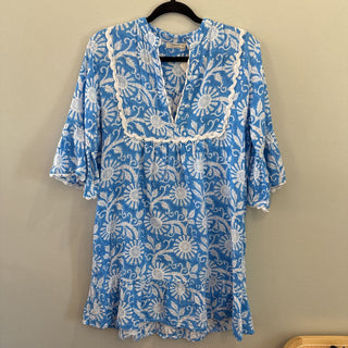 Flowy Sleeves Mini Dres W/ White Floral Print