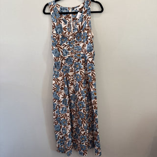 Sleeveless floral maxi dress