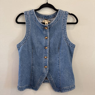 Denim vest w/ buttons