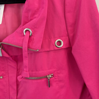 3/4 sleeve rain jacket