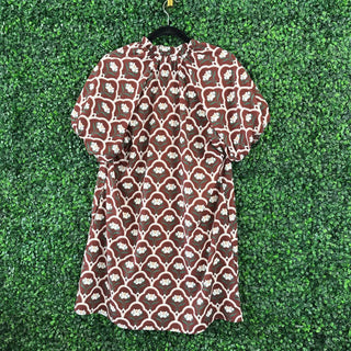 Short sleeve V neck dress