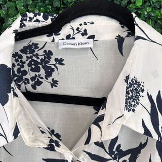 Short sleeve floral maxi w/ tie