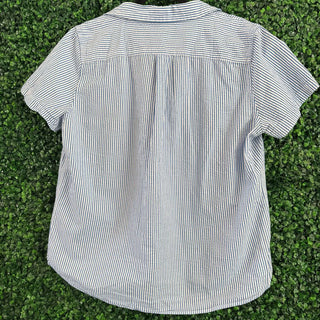 Short sleeve seersucker half button top