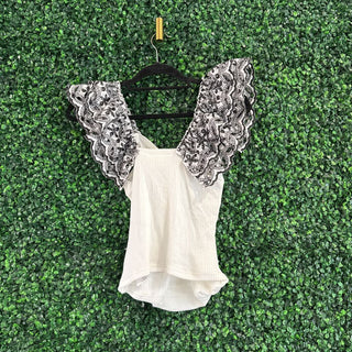 Eyelet sleeve cropped top