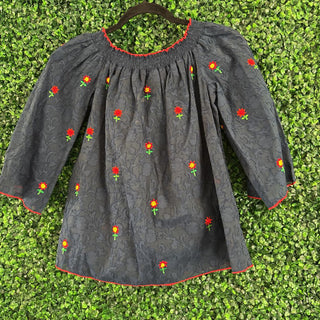 1/2 sleeve w/ embroidery NWT