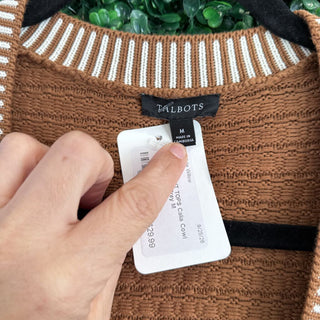 L/S cardigan w/ gold buttons
