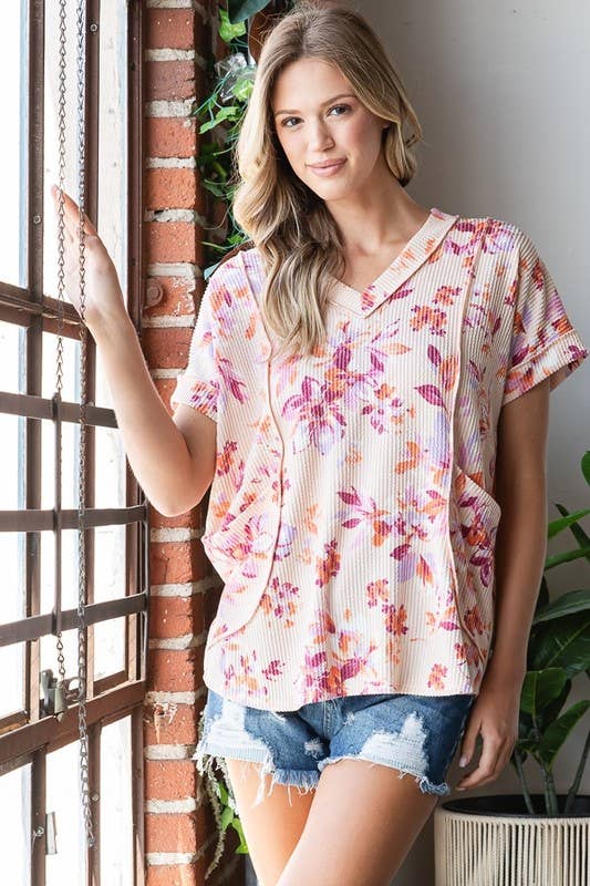 HEIMISH - ET7795-13 SHORT SLEEVE V NECK URBAN RIBBED FLROAL PRINT TOP