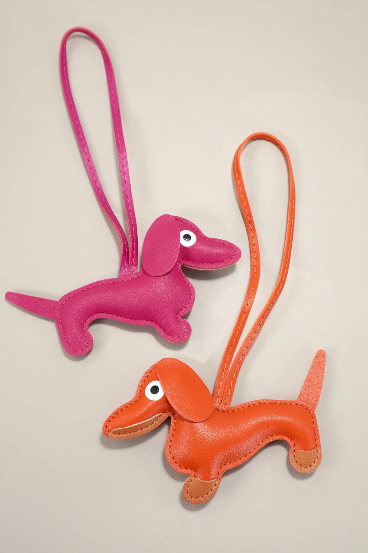JOSSLYN by Wall to Wall - TRENDING VEGAN LEATHER DOG BAG CHARM KEYCHAINS | 40KC112